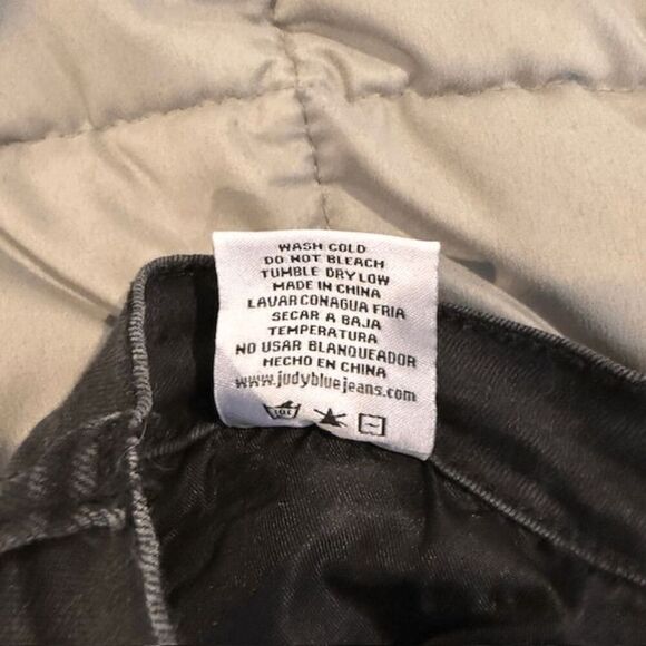 Judy Blue Lani Skinny Distressed Button Fly Jeans Stonewashed Black Size 9/29 - Picture 10 of 15